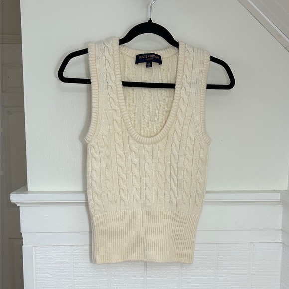 Louis Vuitton Uniforms Ivory Color Fleece Wool Mohair Blend Sweater size Small - Picture 1 of 6